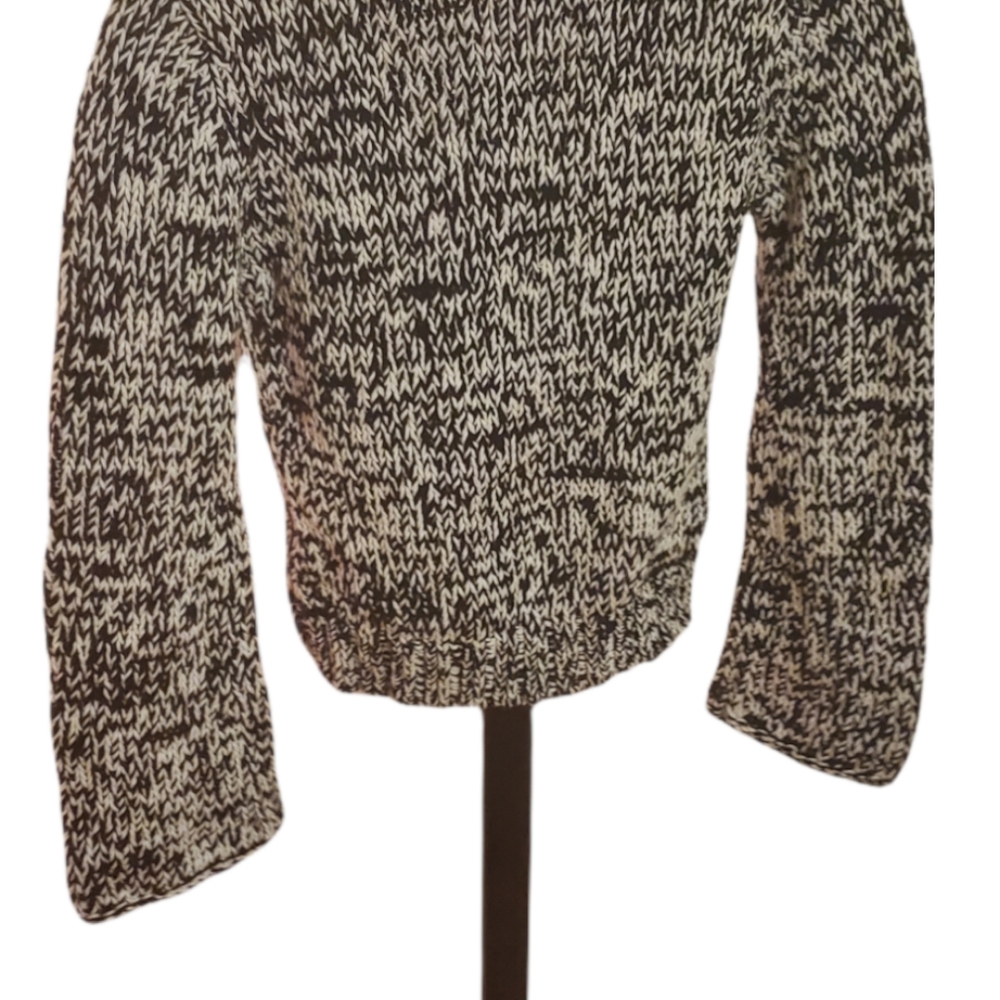 Sweater - Picture 3 of 5